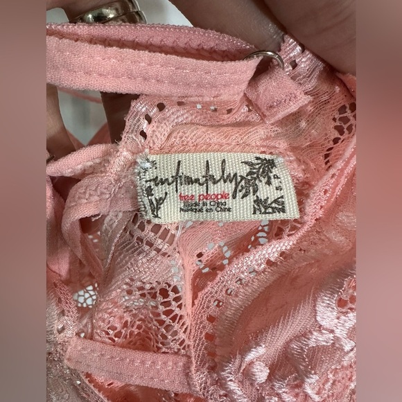 NWT Free People Intimately Lace Bodysuit Pink Rose Small - Picture 12 of 13